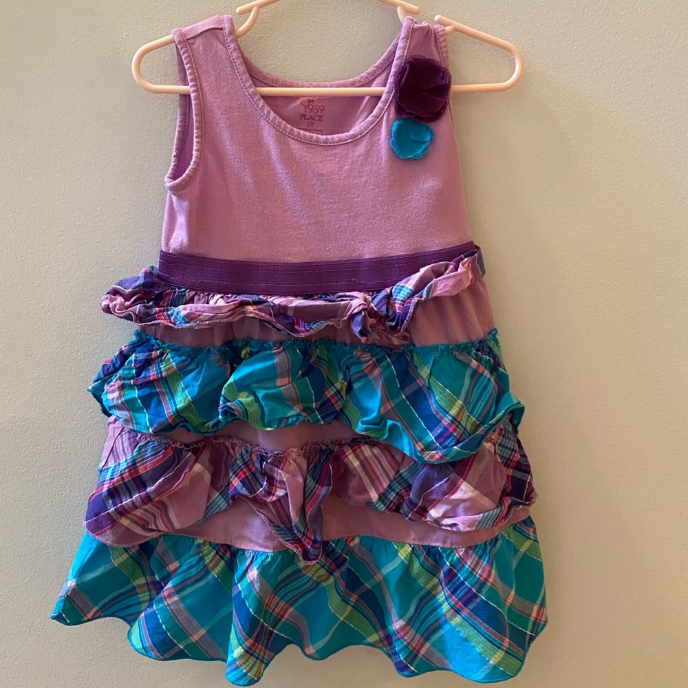 Girl 3t multi color ruffle dress